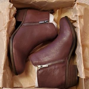 Brand new Lucky Brand Booties